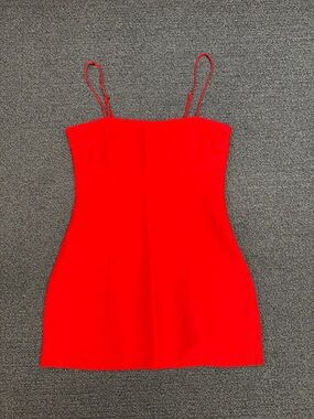 Réalisation Par The Uta Dress in Réal Red